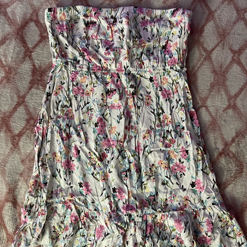 floral strapless top
